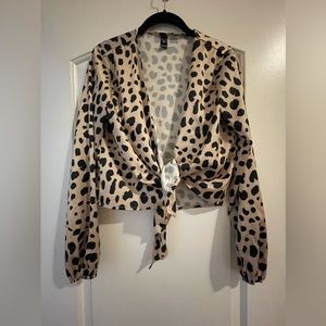 WINDSOR | Silk cheetah front tie top